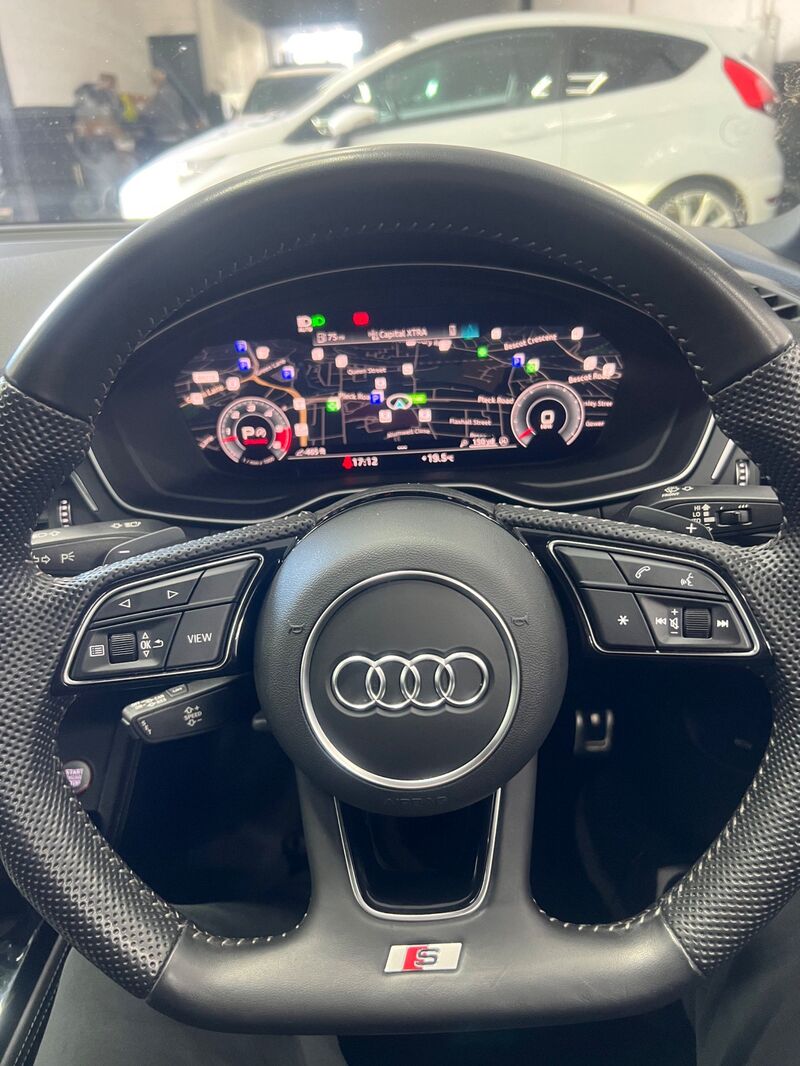 AUDI S4